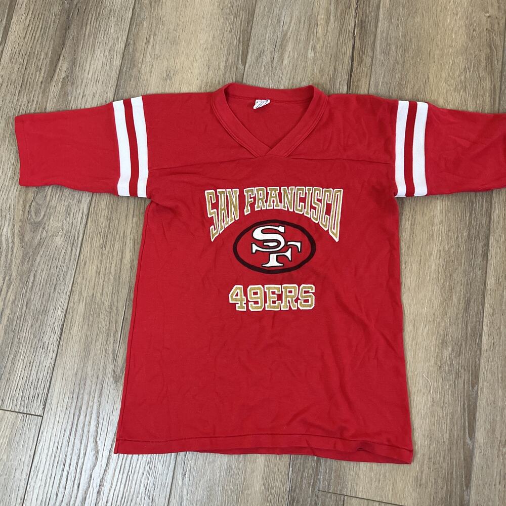 Rare San Francisco 49ers T-shirt NFL Football Size Medium Womens